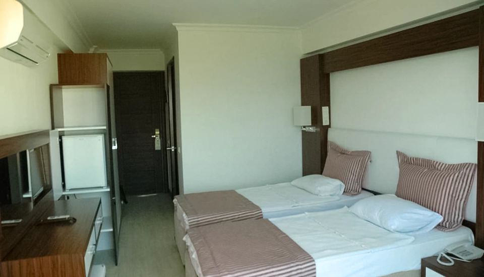 هتل آرورا کوش آداسی